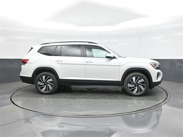 New 2026 Volkswagen Atlas SE image 8