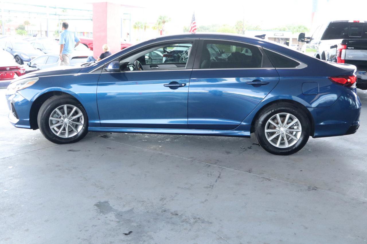 Used 2018 Hyundai Sonata SE FWD image 10