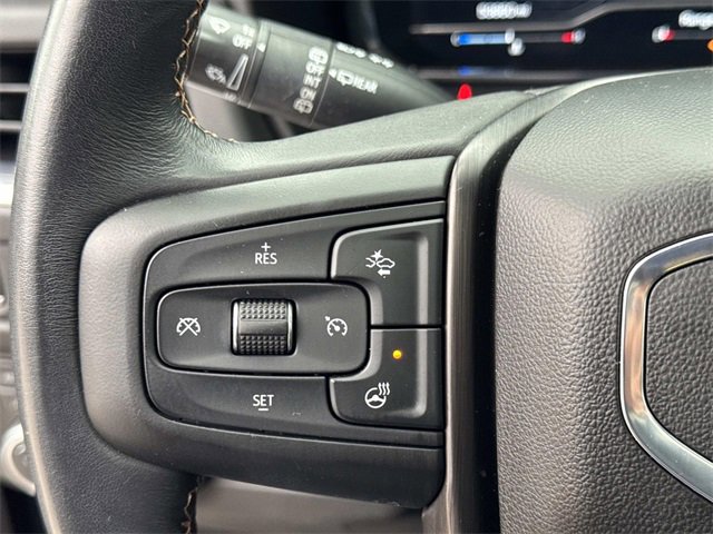 Used 2023 GMC Yukon AT4 w/ Technology Package image 27