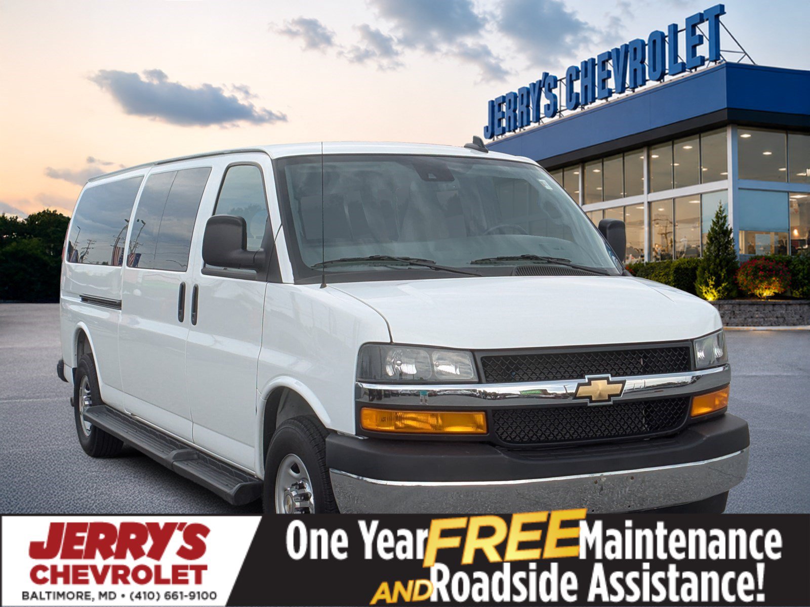 Used 2025 Chevrolet Express 3500 LT w/ LT Preferred Equipment Group