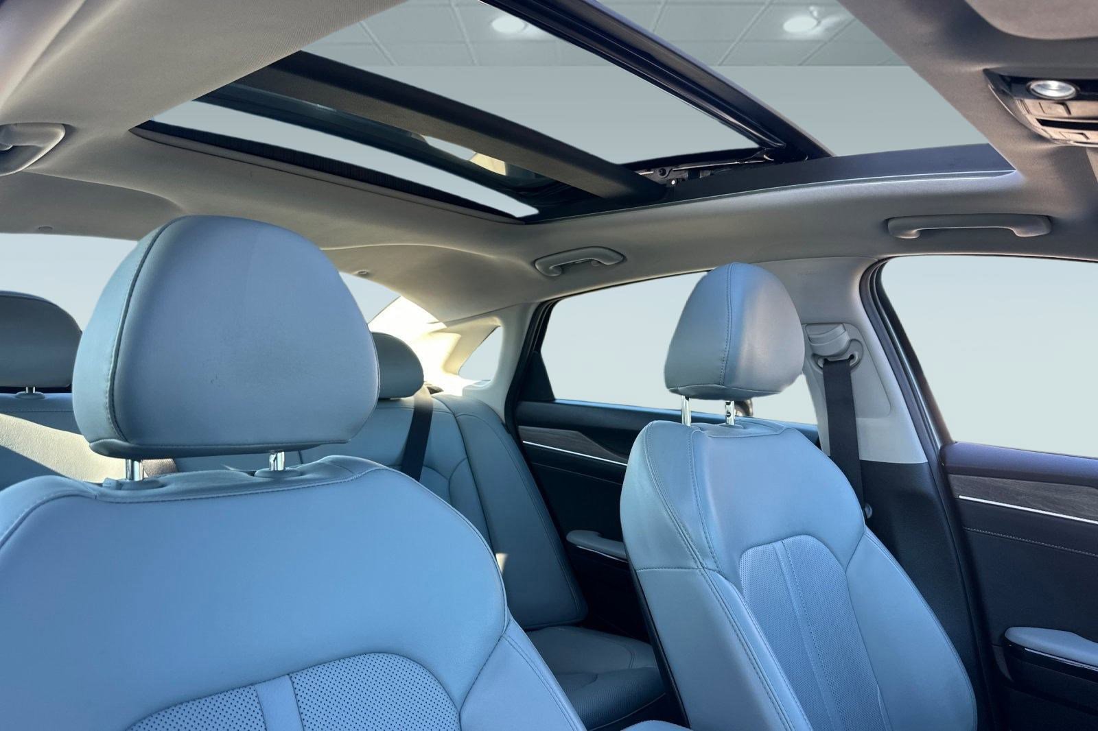 Used 2022 Kia K5 EX image 15