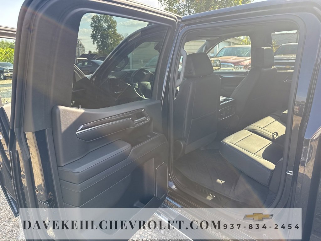 Used 2023 Chevrolet Silverado 1500 LTZ w/ LTZ Premium Package image 24
