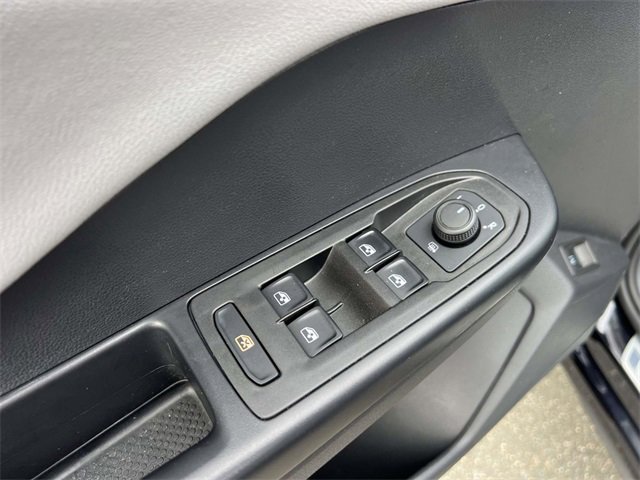 Used 2024 Volkswagen Taos SE image 15