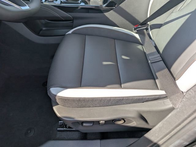 New 2026 Buick Envision Sport Touring image 23