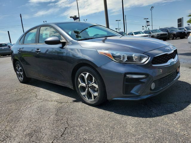 Used 2021 Kia Forte LXS FWD image 7