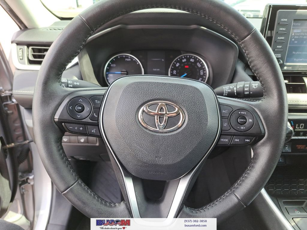 Used 2022 Toyota RAV4 XLE w/ XLE Grade Weather Package image 15