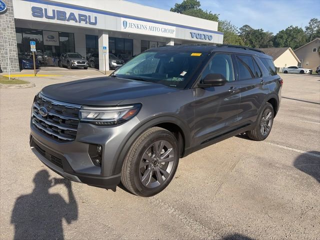 Used 2026 Ford Explorer Active w/ Active Comfort Package image 6