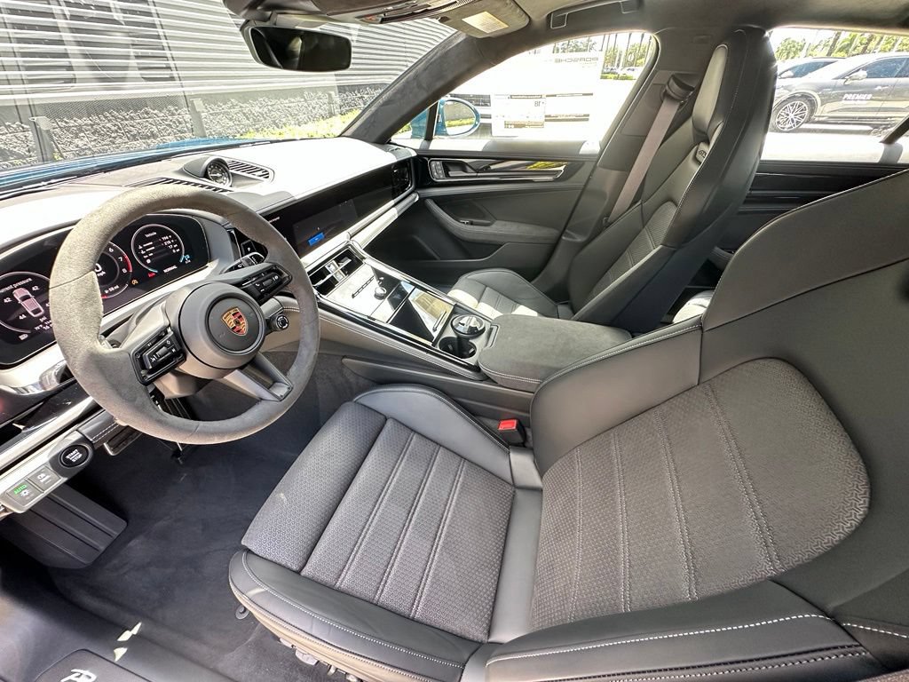 New 2026 Porsche Panamera GTS AWD/4WD image 4