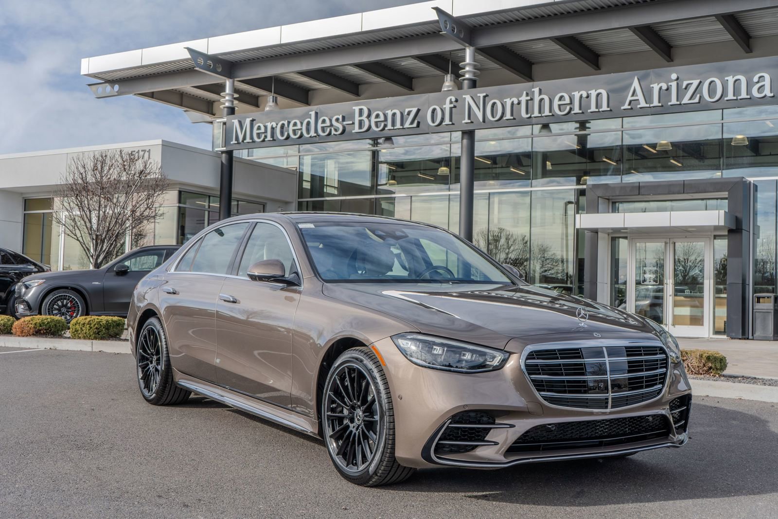 New 2026 Mercedes-Benz S 580 4MATIC Sedan video 1