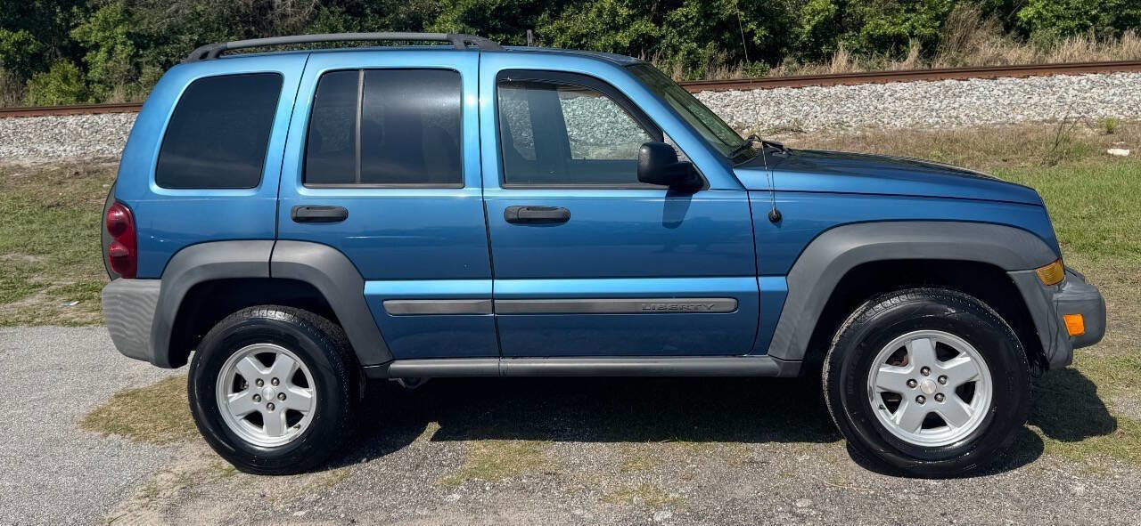 Used 2006 Jeep Liberty Sport RWD image 7