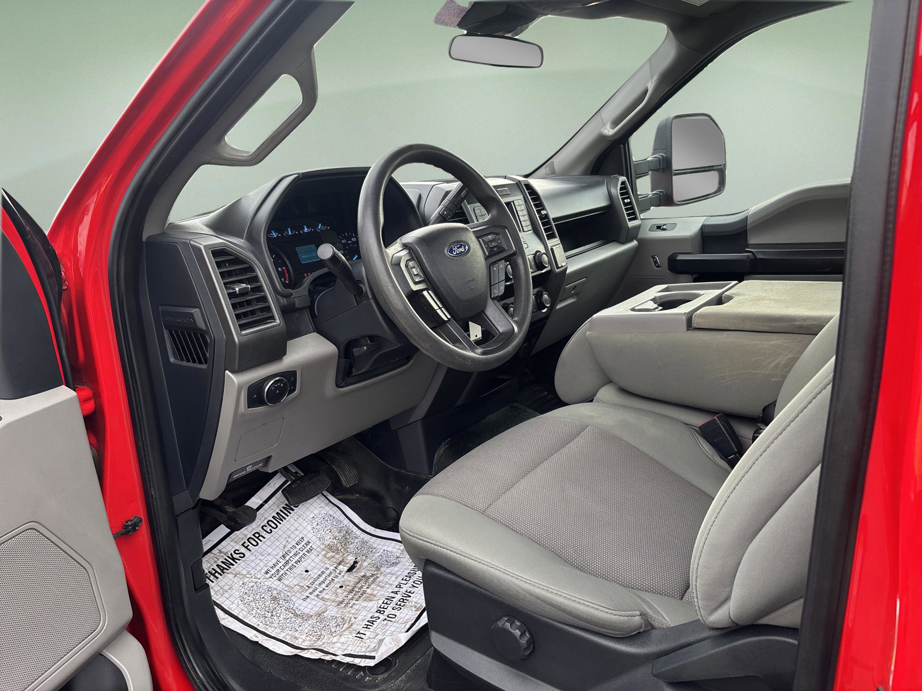 Used 2022 Ford F250 XL w/ Power Equipment Group image 15