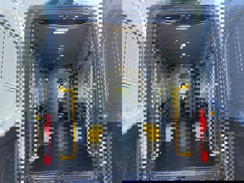 Used 2019 Ford Transit 250 148 High Roof Extended image 8