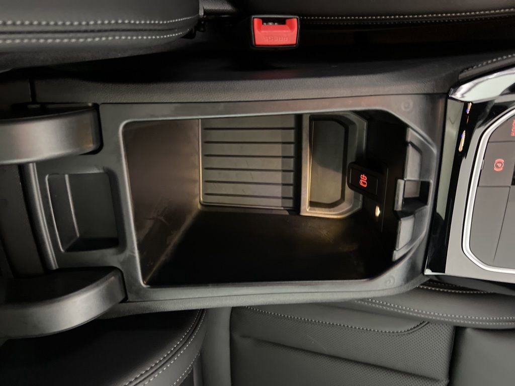 Used 2025 BMW X4 xDrive30i w/ Premium Package image 22