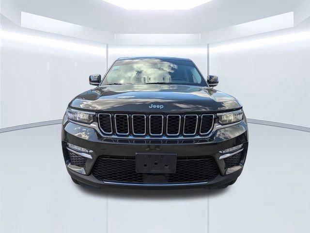 Used 2024 Jeep Grand Cherokee Limited AWD/4WD image 9