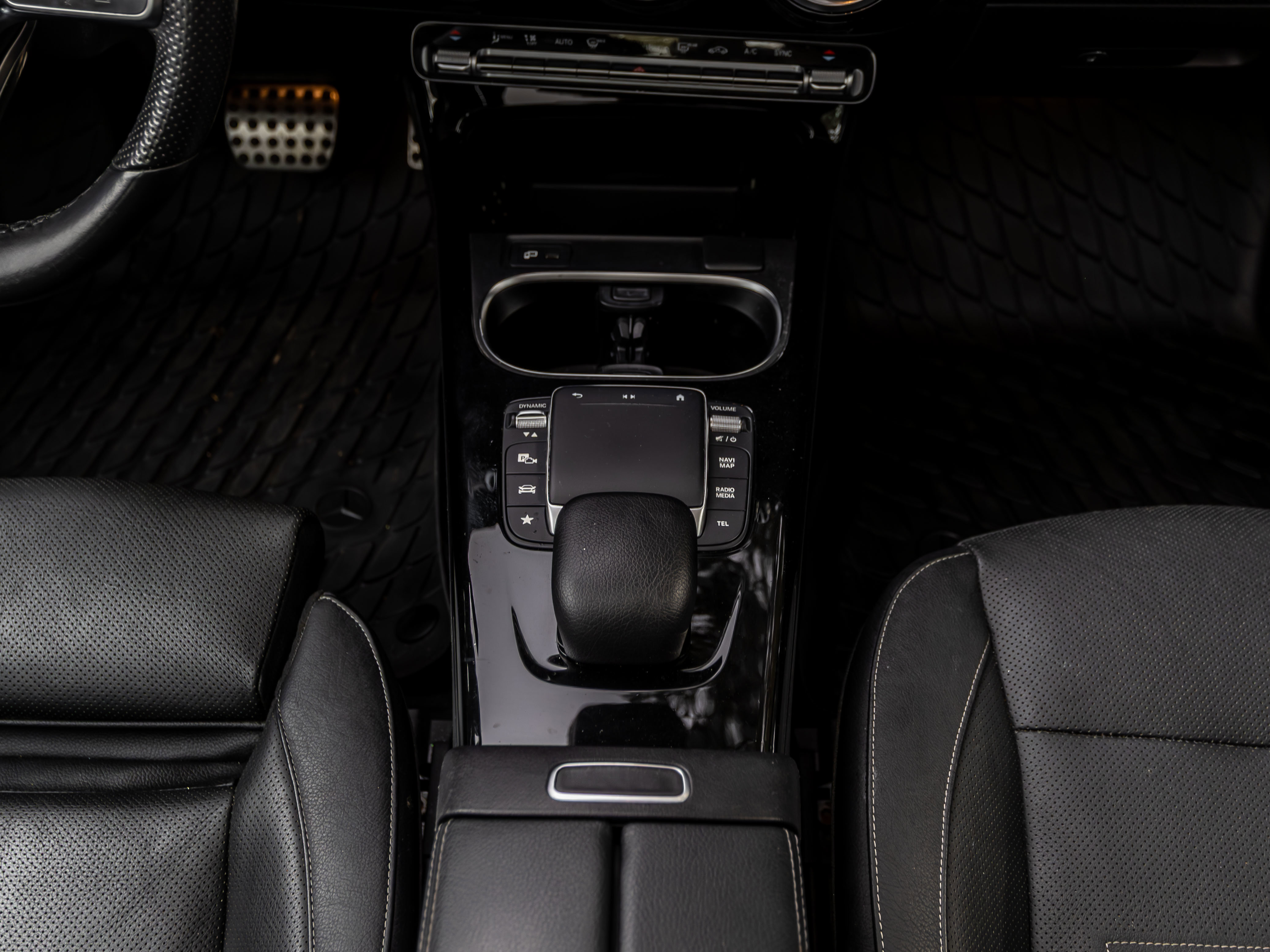 Used 2022 Mercedes-Benz CLA 250 image 65