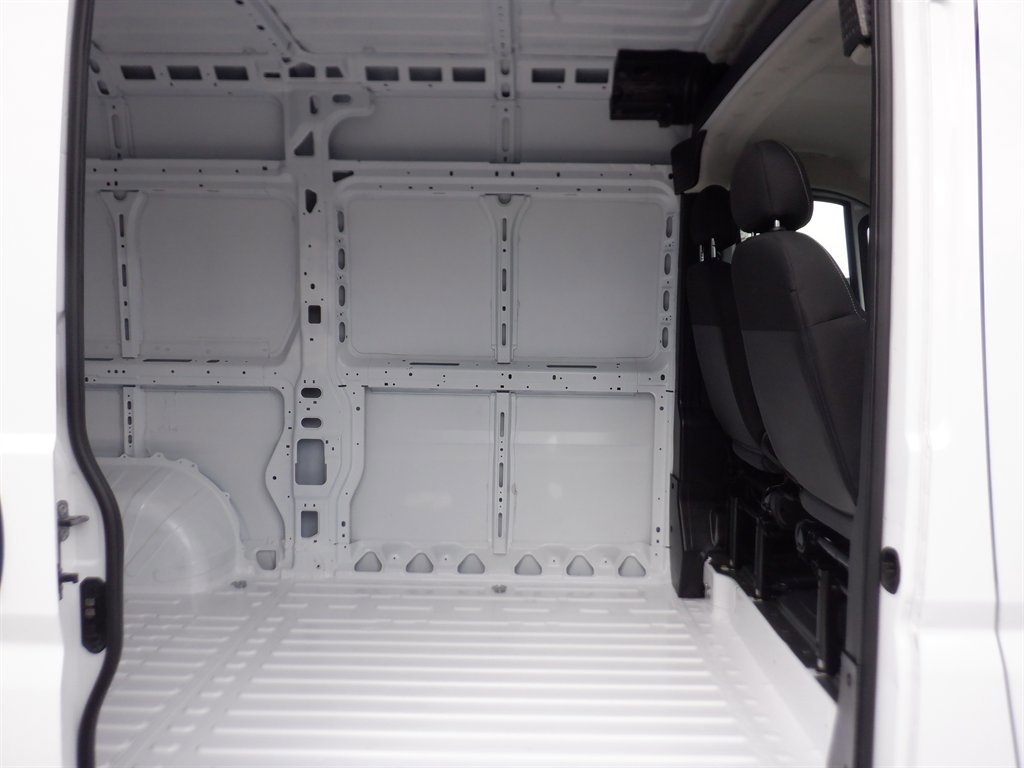 Used 2024 RAM ProMaster 1500 w/ Convenience Group image 8
