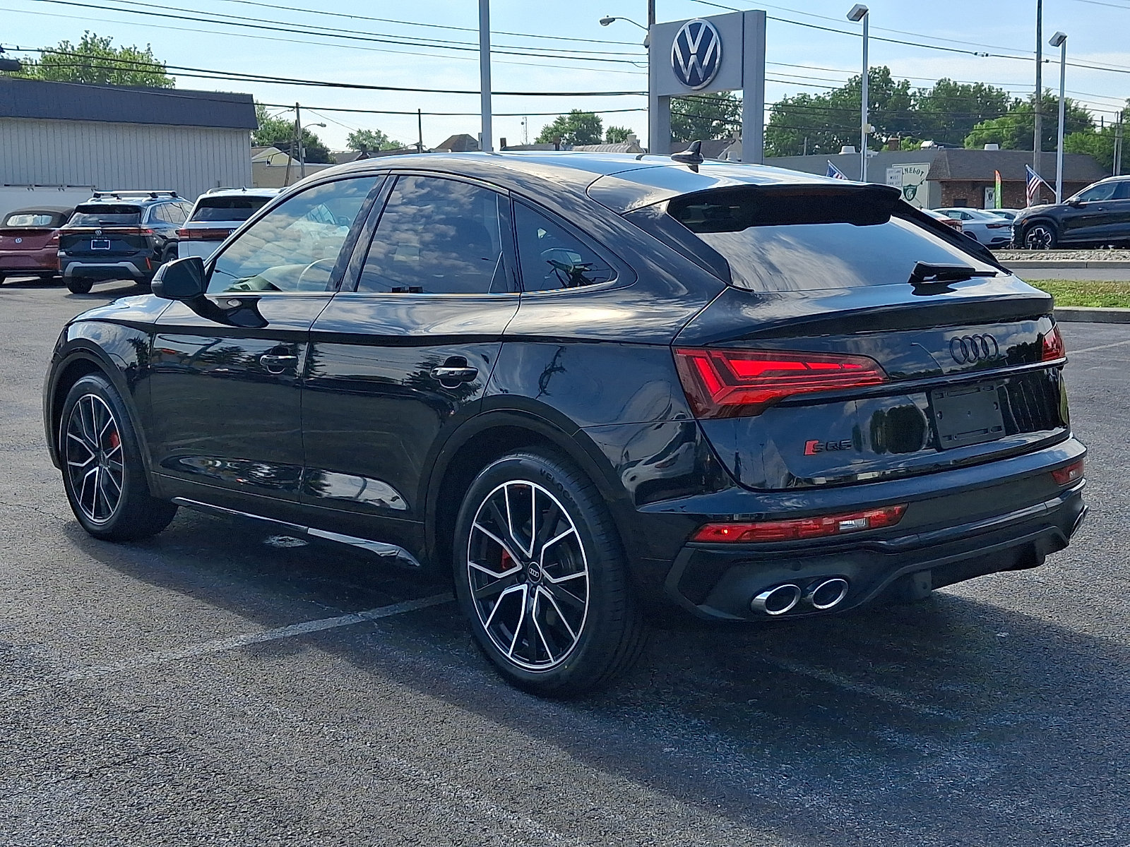 Used 2023 Audi SQ5 Premium Plus w/ Premium Plus Package AWD/4WD image 4