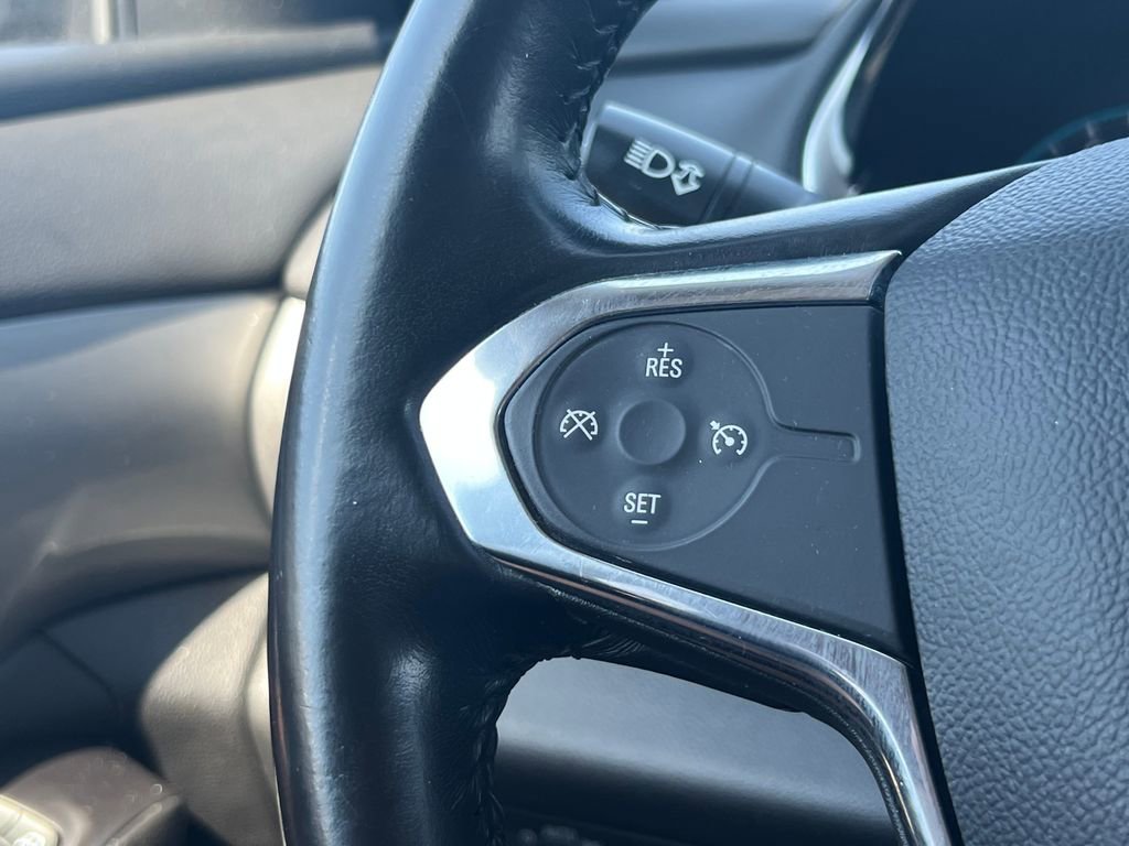 Used 2019 Chevrolet Traverse LT image 18
