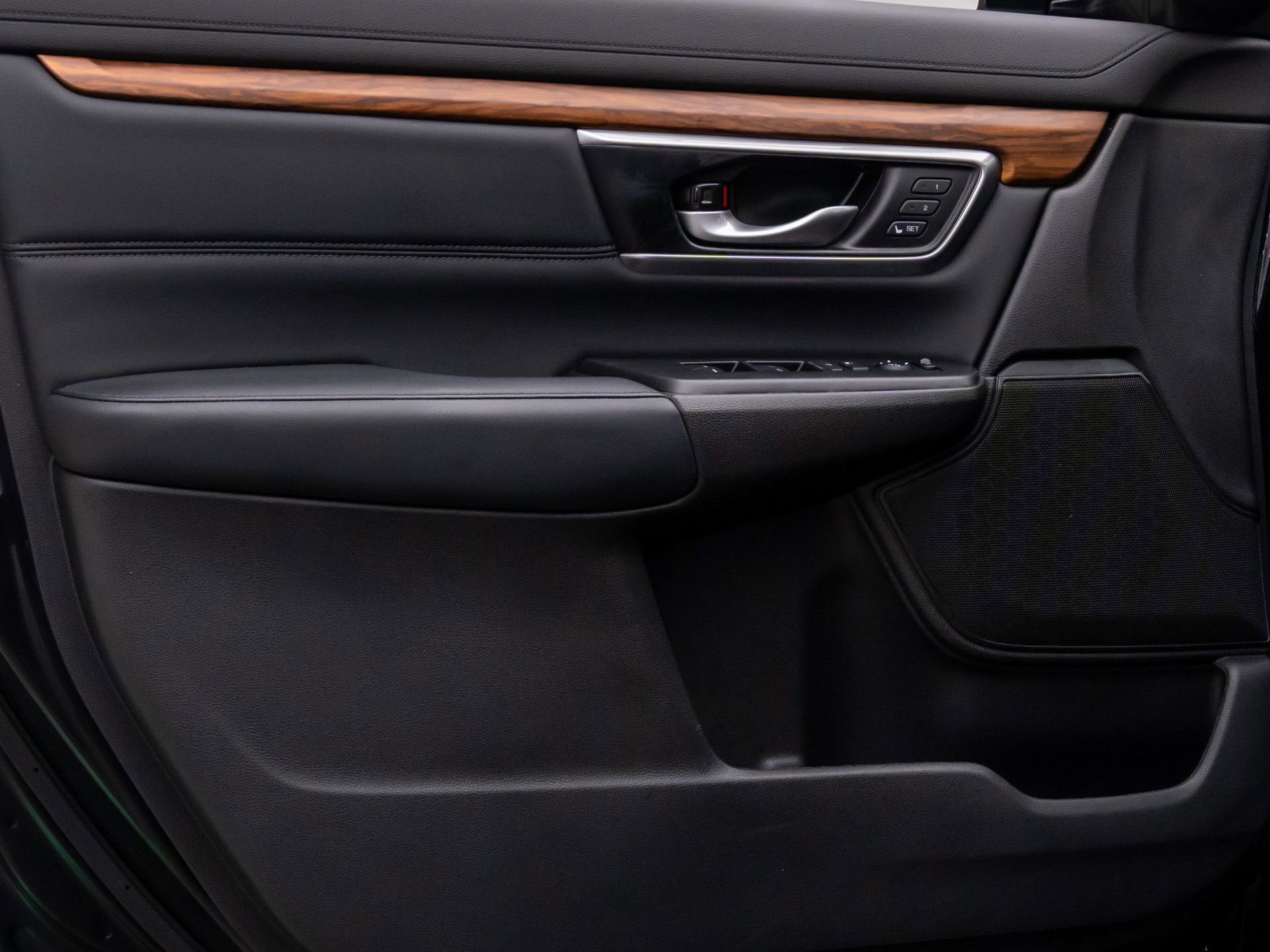 Used 2021 Honda CR-V EX-L image 12