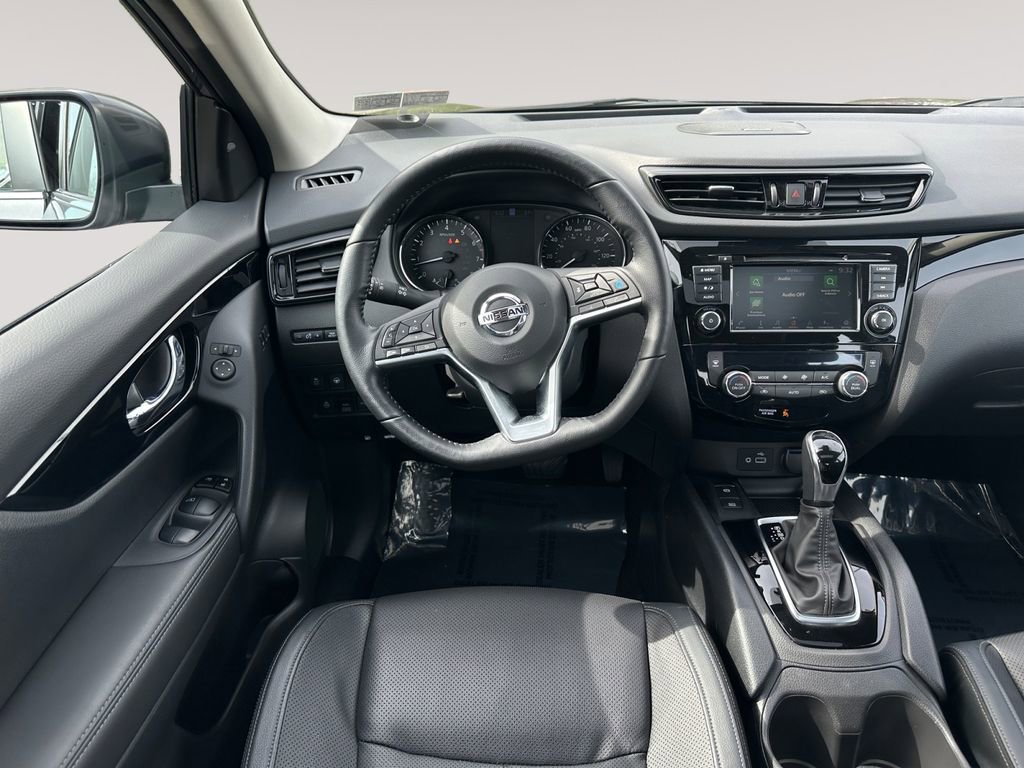 Used 2022 Nissan Rogue Sport SL w/ Premium Package AWD/4WD image 12