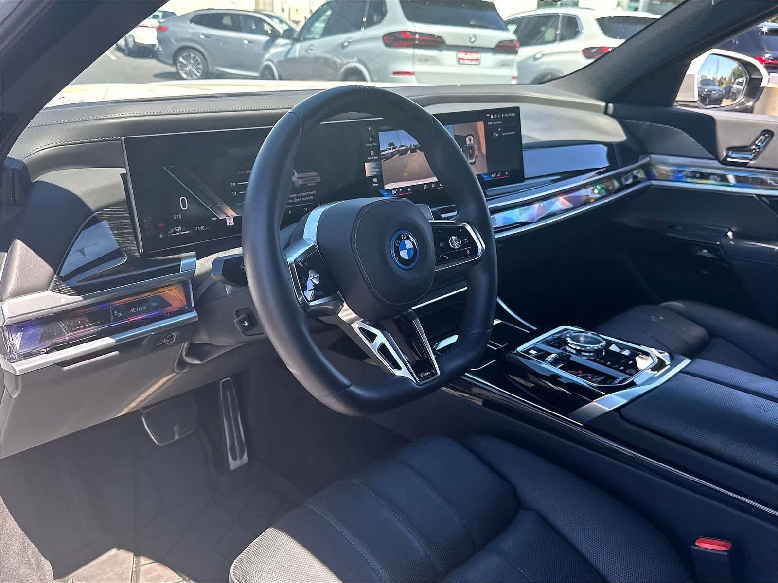 Used 2026 BMW 750e xDrive AWD/4WD image 20