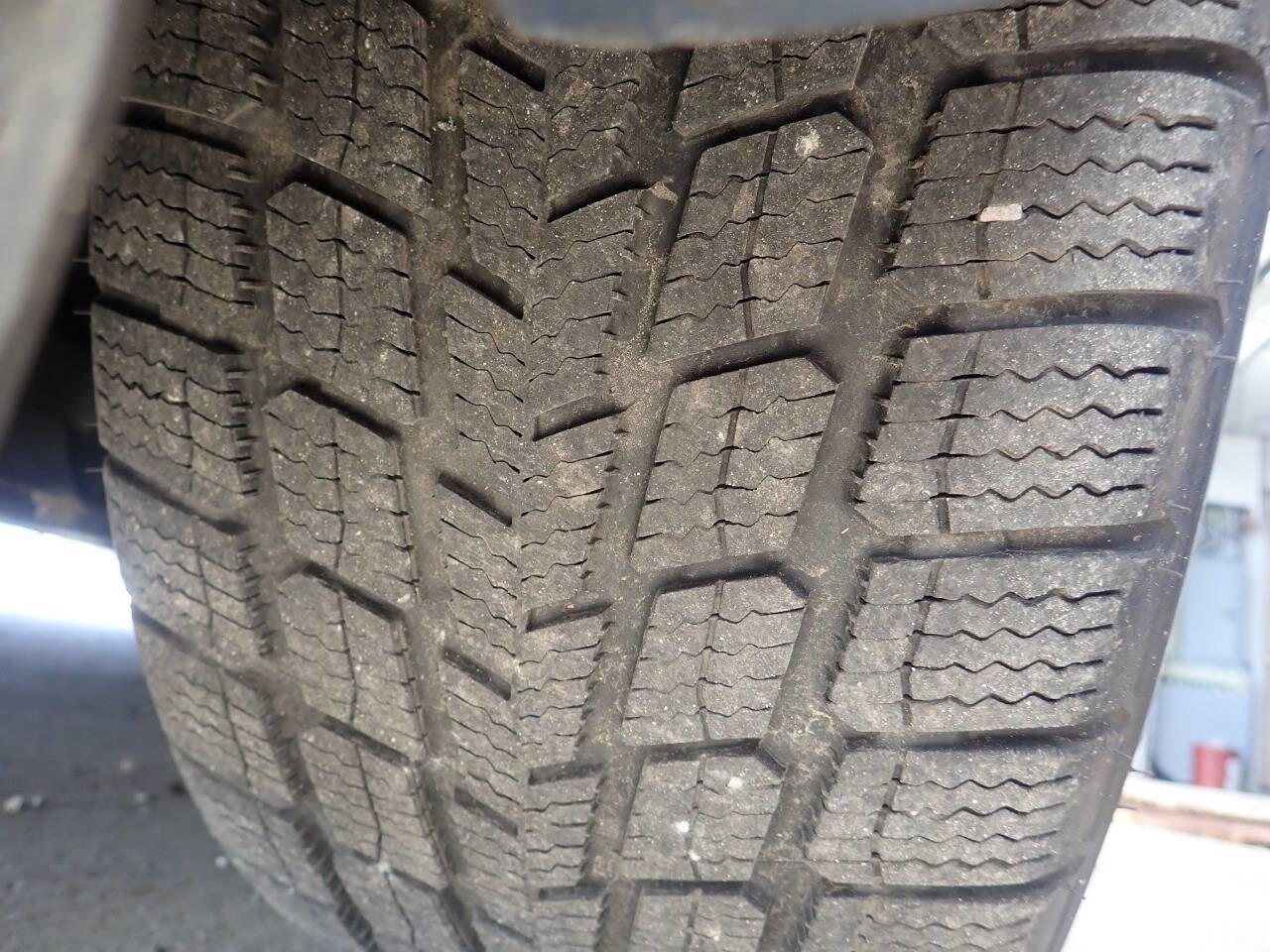 Used 2018 Ford Fusion SE w/ Fusion SE Technology Package image 36