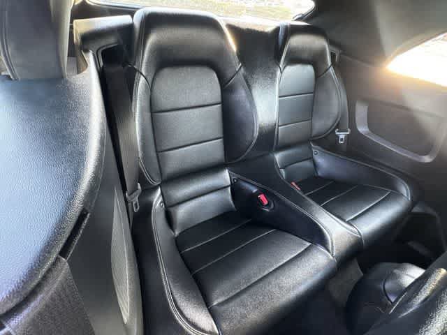 Used 2016 Ford Mustang Premium RWD image 18