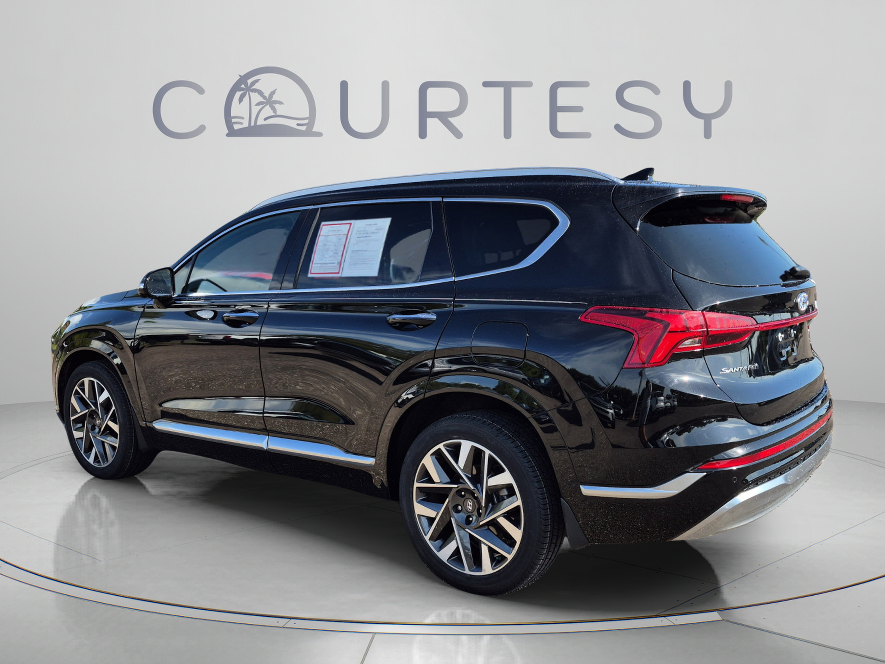 Used 2023 Hyundai Santa Fe Calligraphy FWD image 5