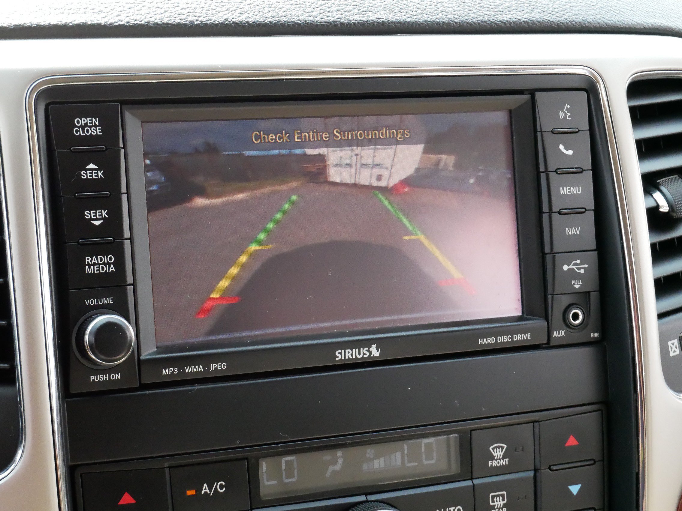 Used 2011 Jeep Grand Cherokee Limited w/ Trailer Tow Group AWD/4WD image 30