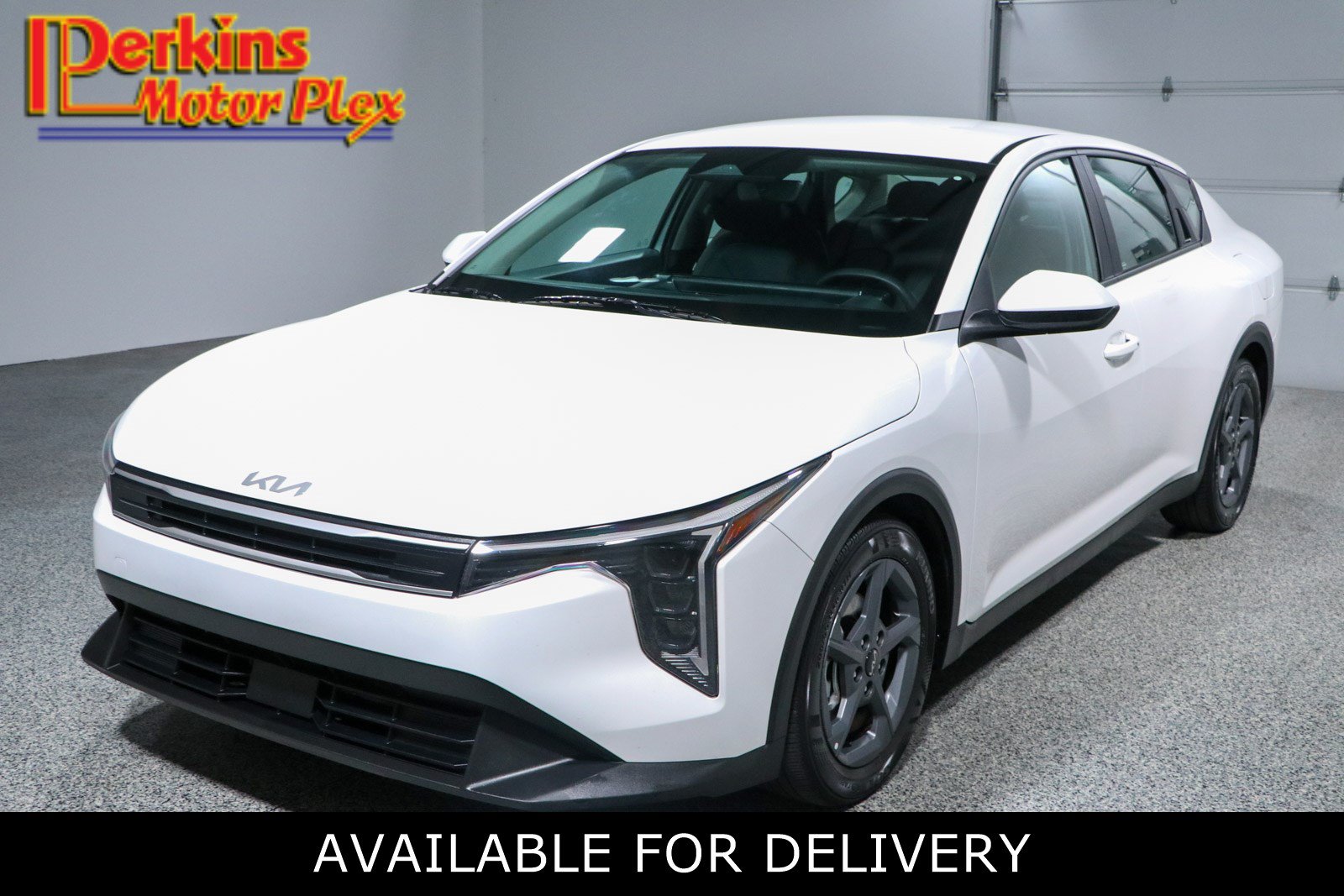 Used 2025 Kia K4 FWD video 1