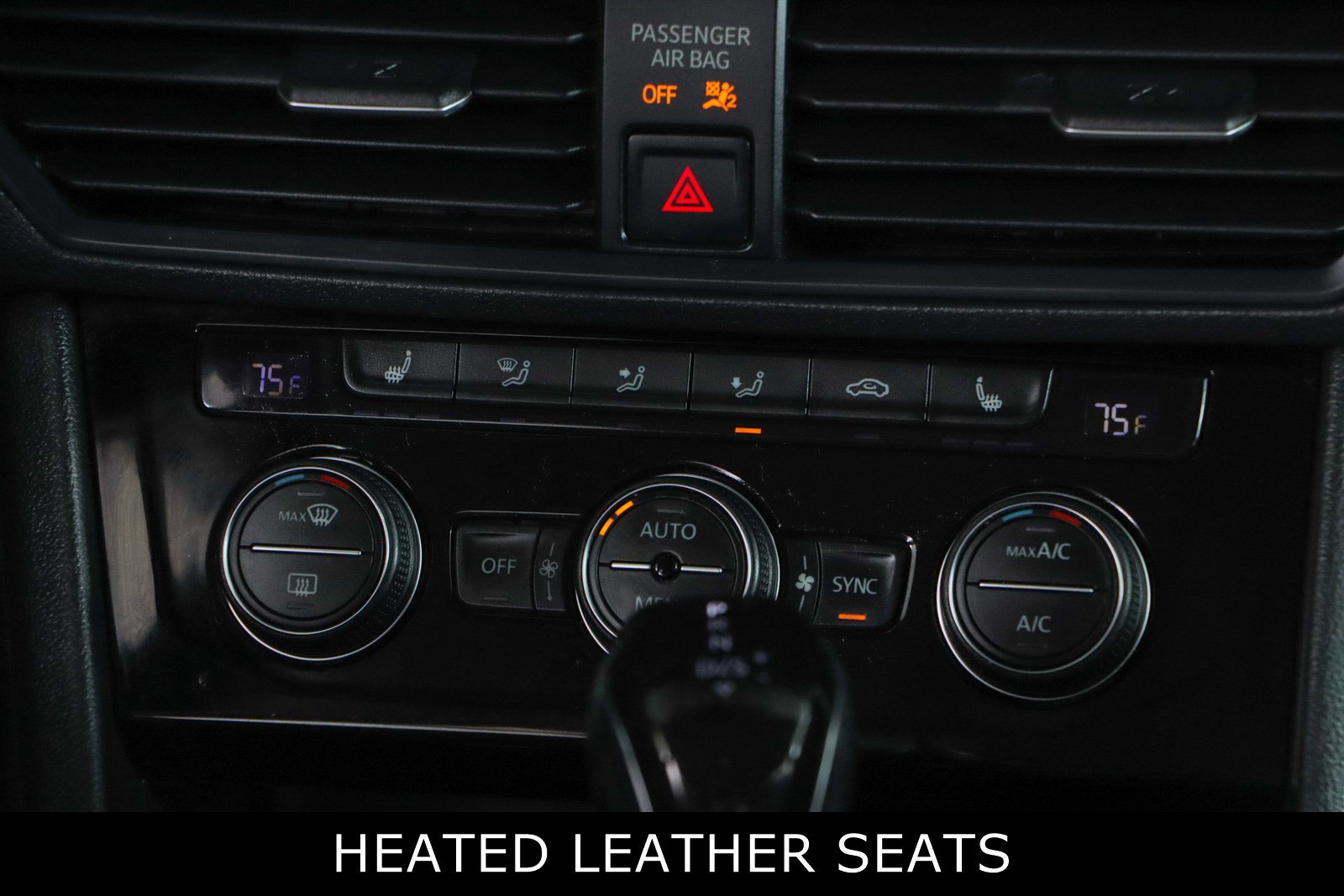 Used 2024 Volkswagen Jetta SE image 20