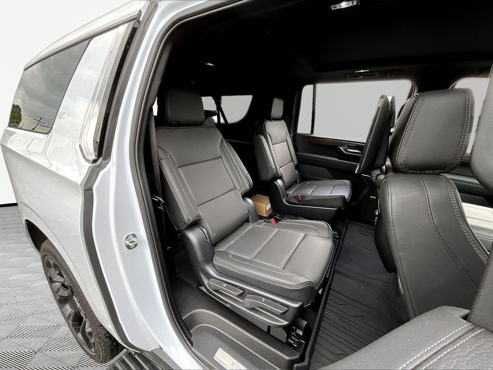 New 2026 GMC Yukon XL Denali w/ Denali Reserve Package AWD/4WD image 20