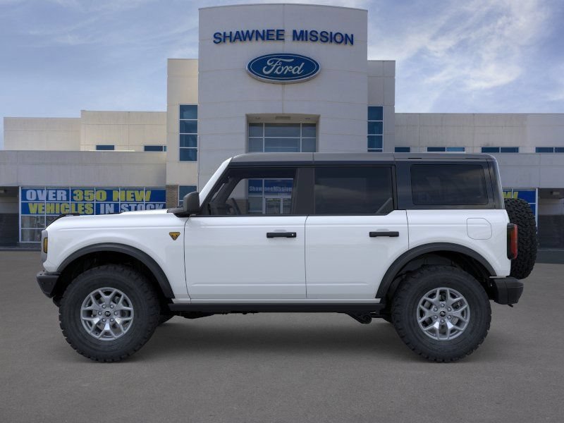 New 2025 Ford Bronco Badlands AWD/4WD image 3