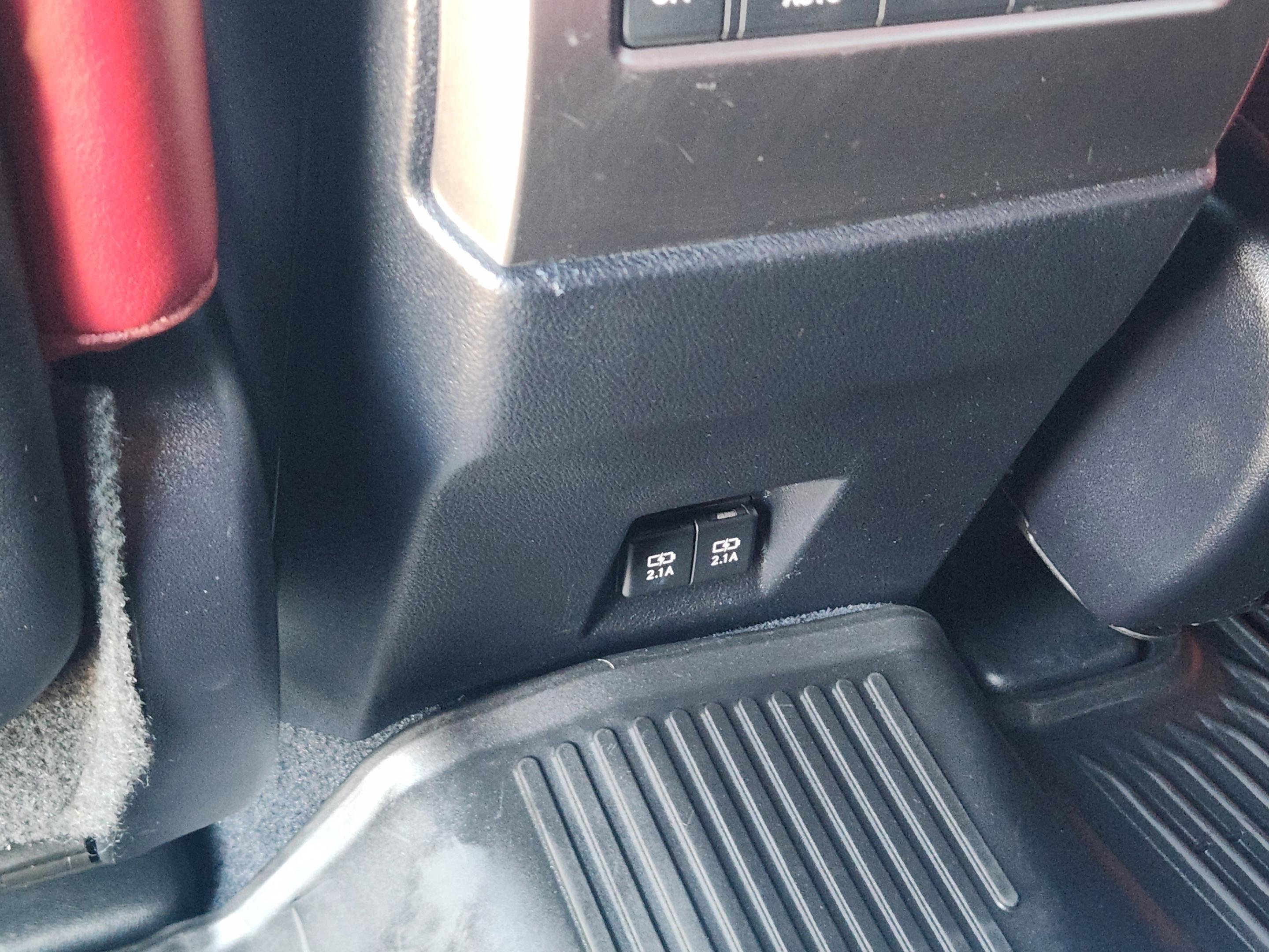 Used 2022 Lexus GX 460 Luxury w/ Off Road Package image 19