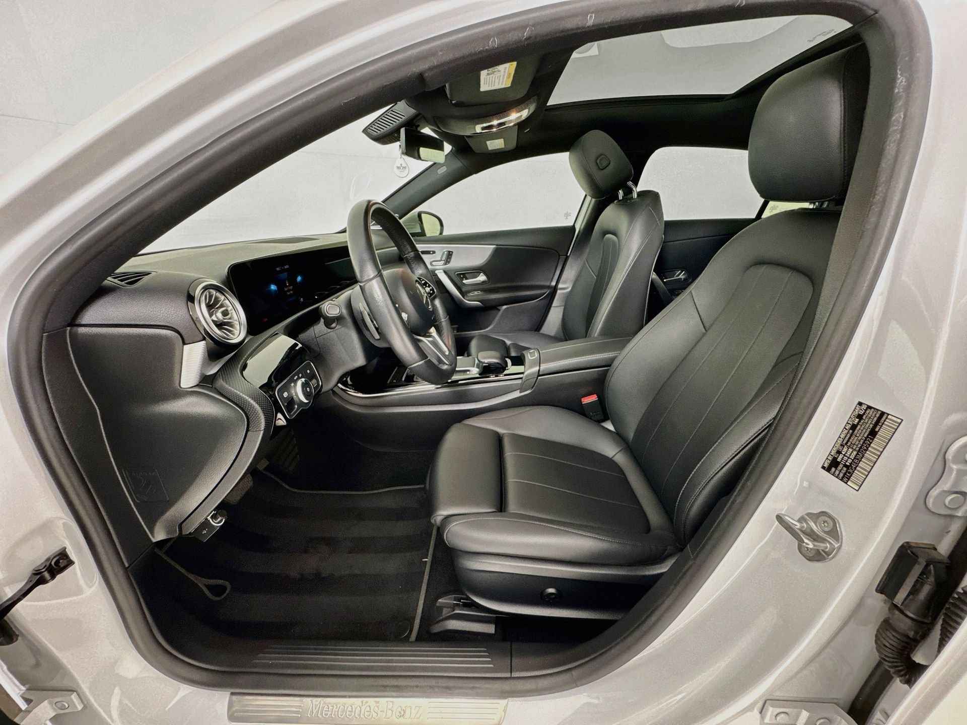 Used 2021 Mercedes-Benz A 220 image 21