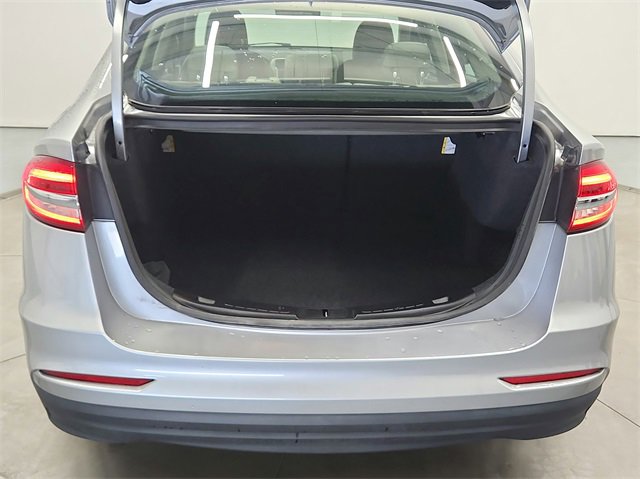 Used 2020 Ford Fusion S image 23