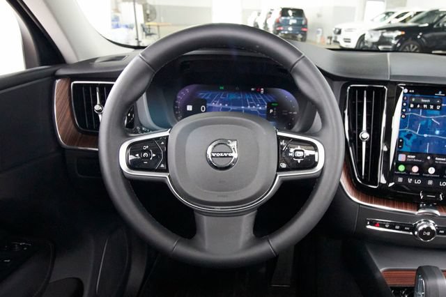 Used 2024 Volvo XC60 T8 Plus AWD/4WD image 9