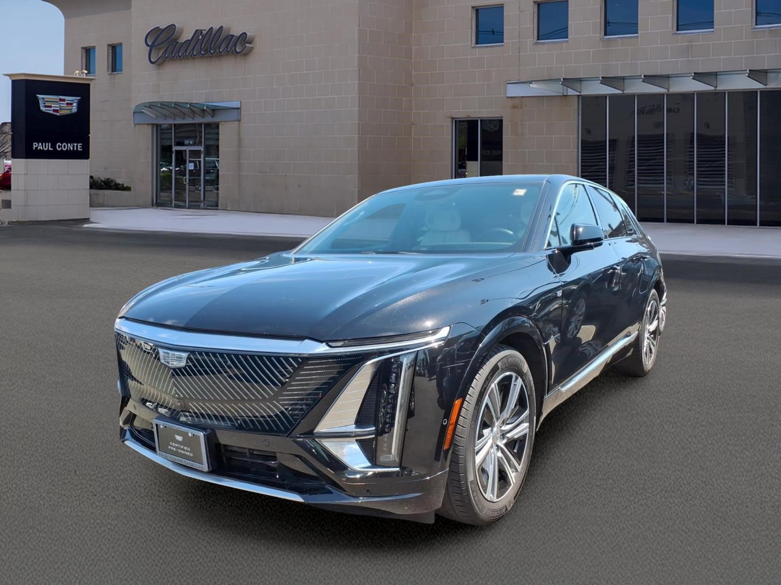 Certified 2024 Cadillac Lyriq Luxury w/ LPO, Floor Liner Package