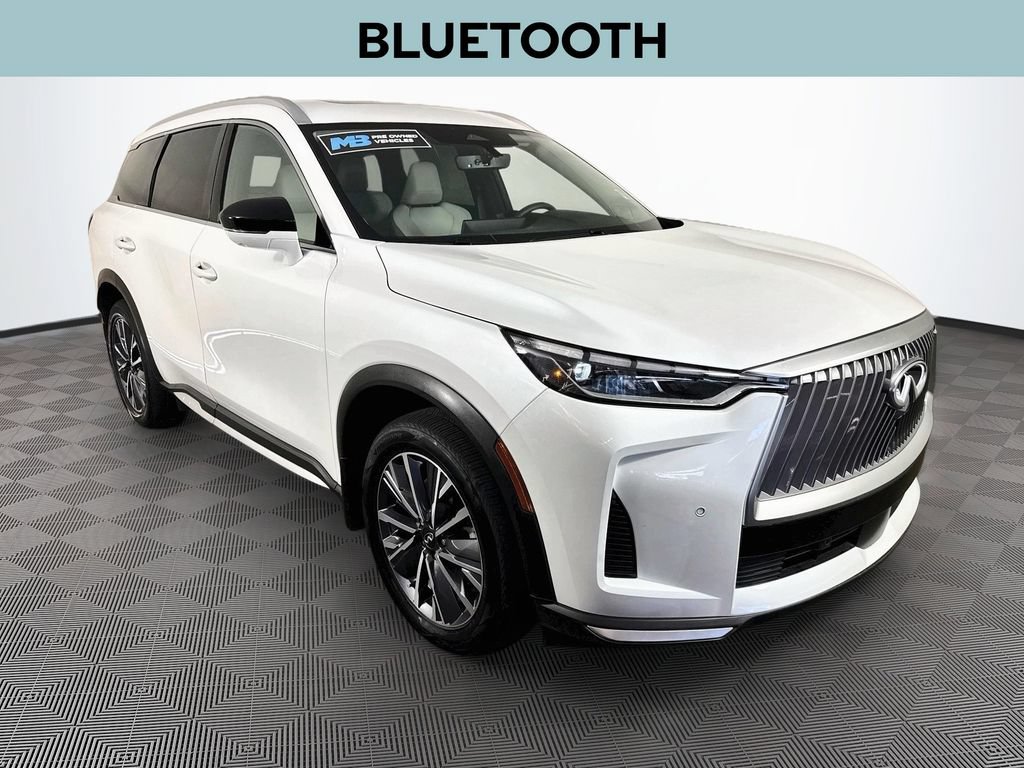 Used 2026 INFINITI QX60 Luxe w/ Cargo Package FWD image 3