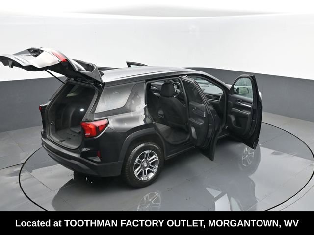 Used 2025 GMC Terrain Elevation image 26