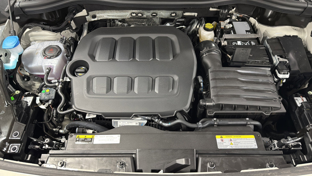 New 2026 Volkswagen Tiguan SE R-Line AWD/4WD image 36