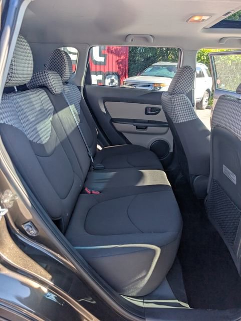 Used 2011 Kia Soul ! image 18
