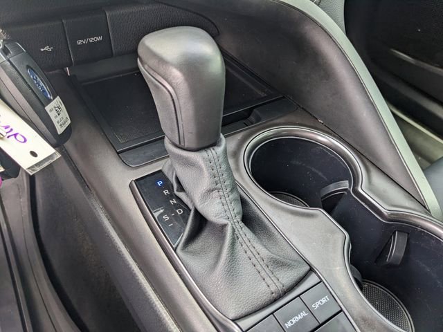 Used 2024 Toyota Camry SE FWD image 25