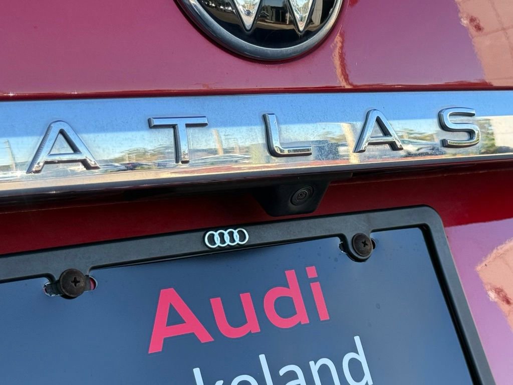 Used 2022 Volkswagen Atlas Cross Sport SEL R-Line image 57