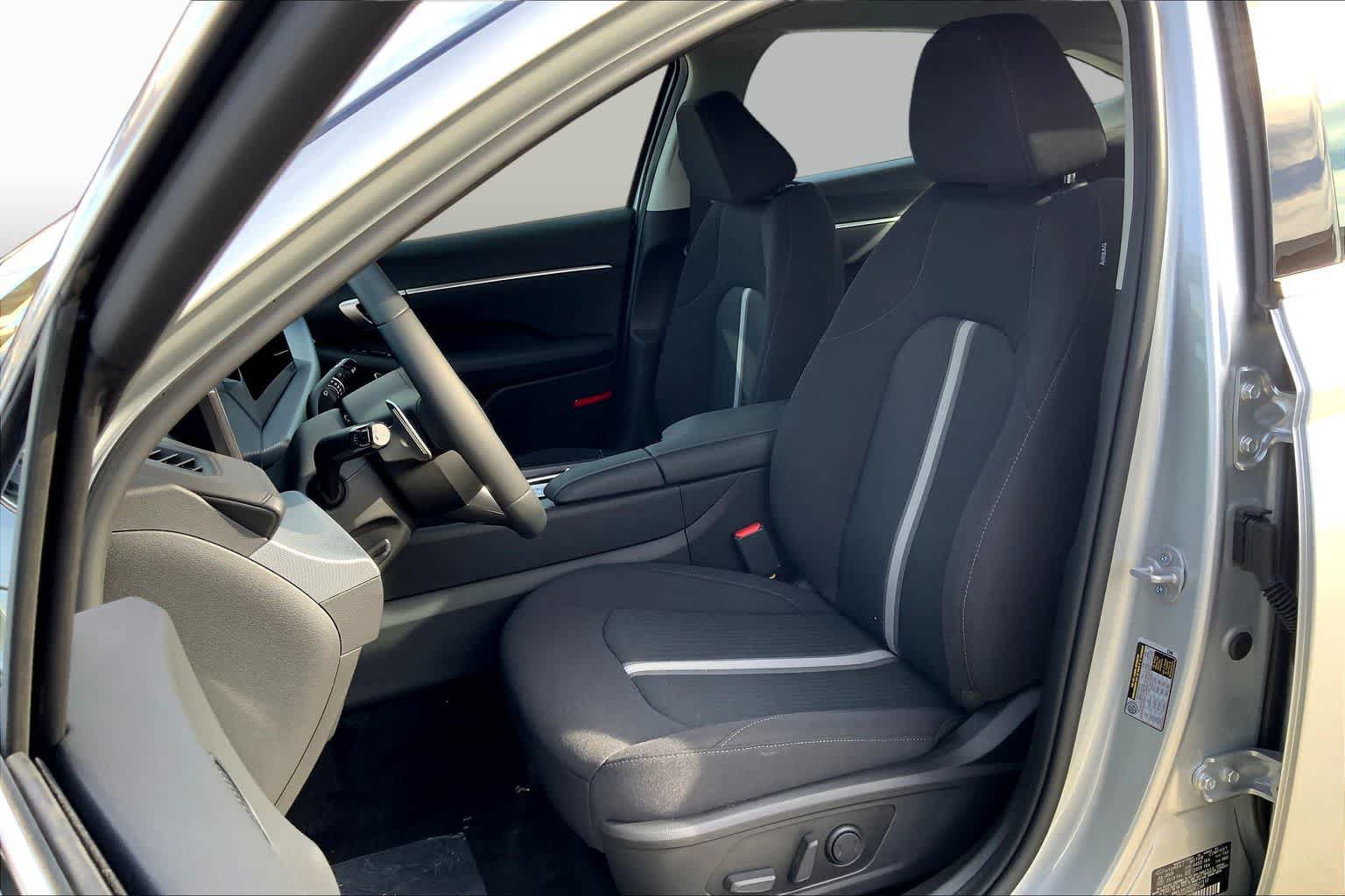 New 2026 Hyundai Sonata SEL FWD image 7