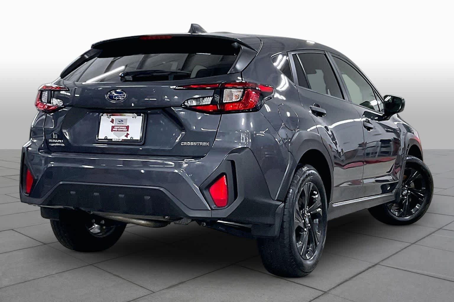 Used 2024 Subaru Crosstrek 2.0i AWD/4WD image 12