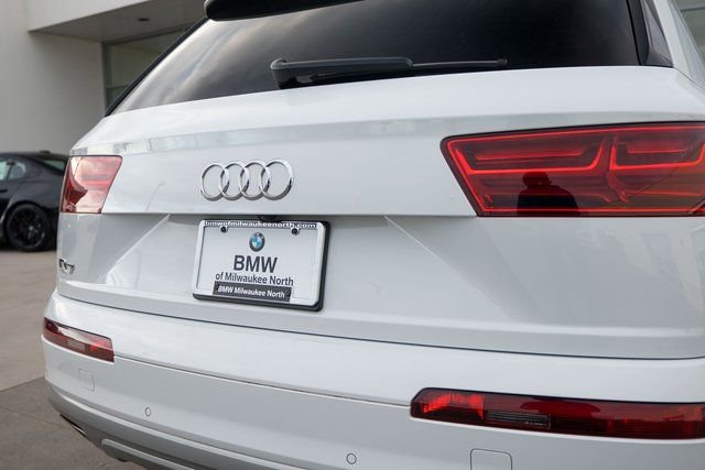Used 2019 Audi Q7 3.0T Premium w/ Convenience Package image 13