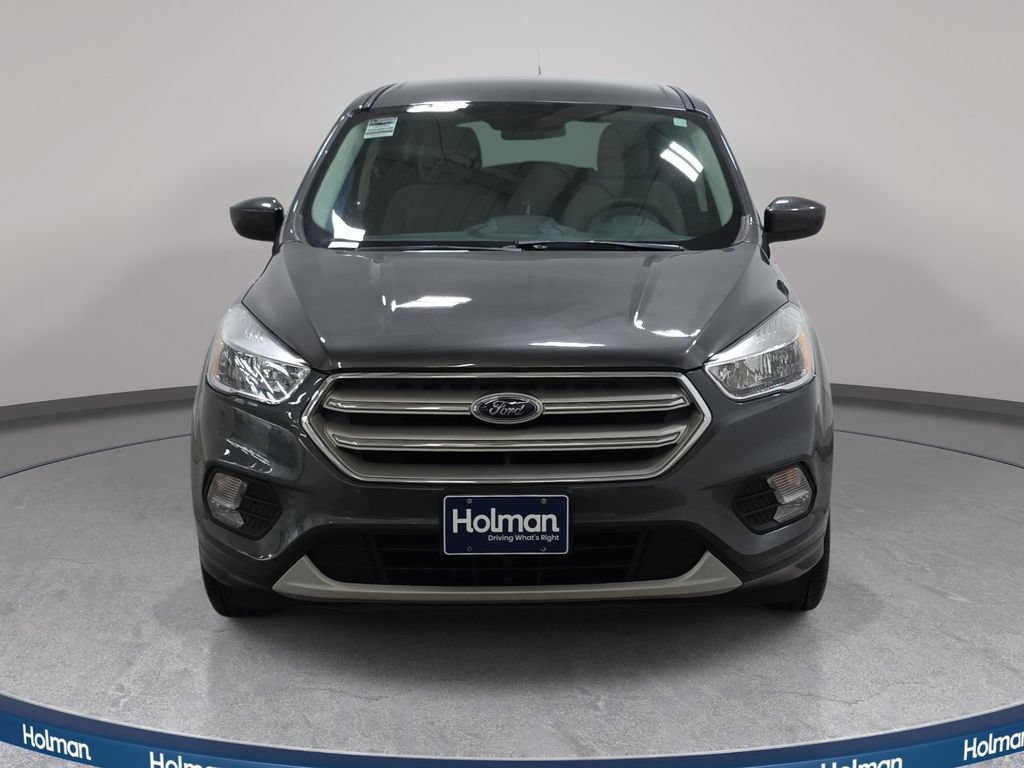 Used 2019 Ford Escape SE FWD image 3
