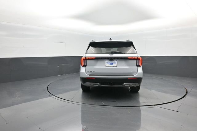 Certified 2025 Ford Explorer Active w/ Active Comfort Package AWD/4WD image 6