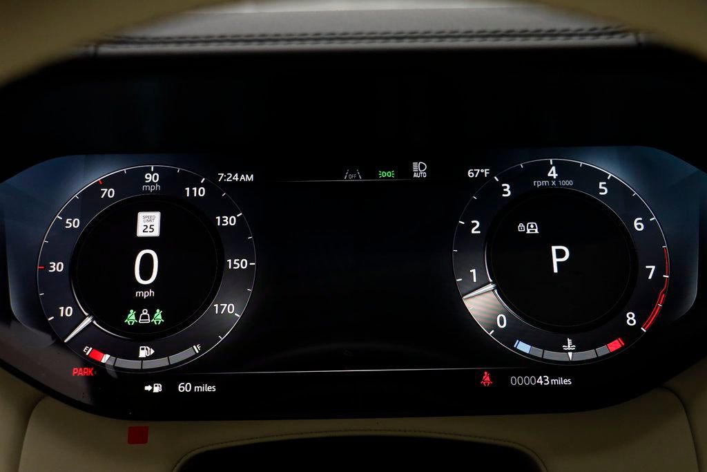 New 2025 Land Rover Range Rover SE AWD/4WD image 10